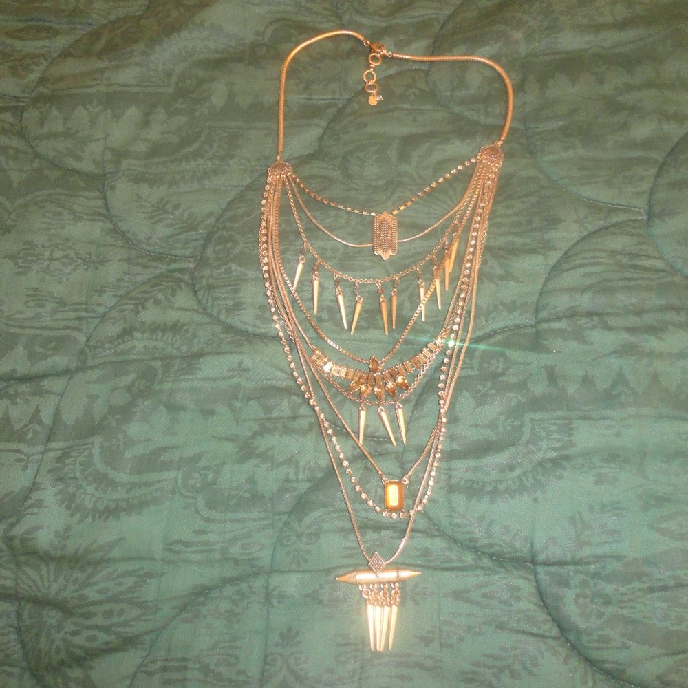 LUCKY BRAND GOLD LAYER STATEMENT NECKLACE NWOT